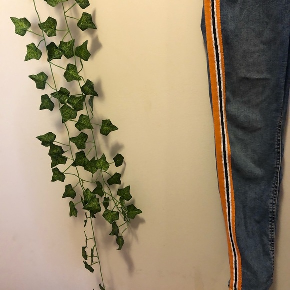 top shop high waisted jeans with varsity stripe - Picture 2 of 4